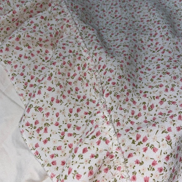 brandy melville floral silk dress - Picture 4 of 5